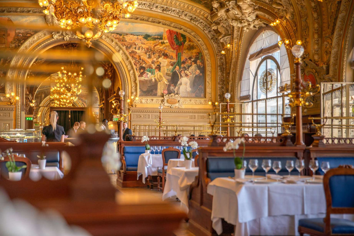 Le Train Bleu - "First Class"
