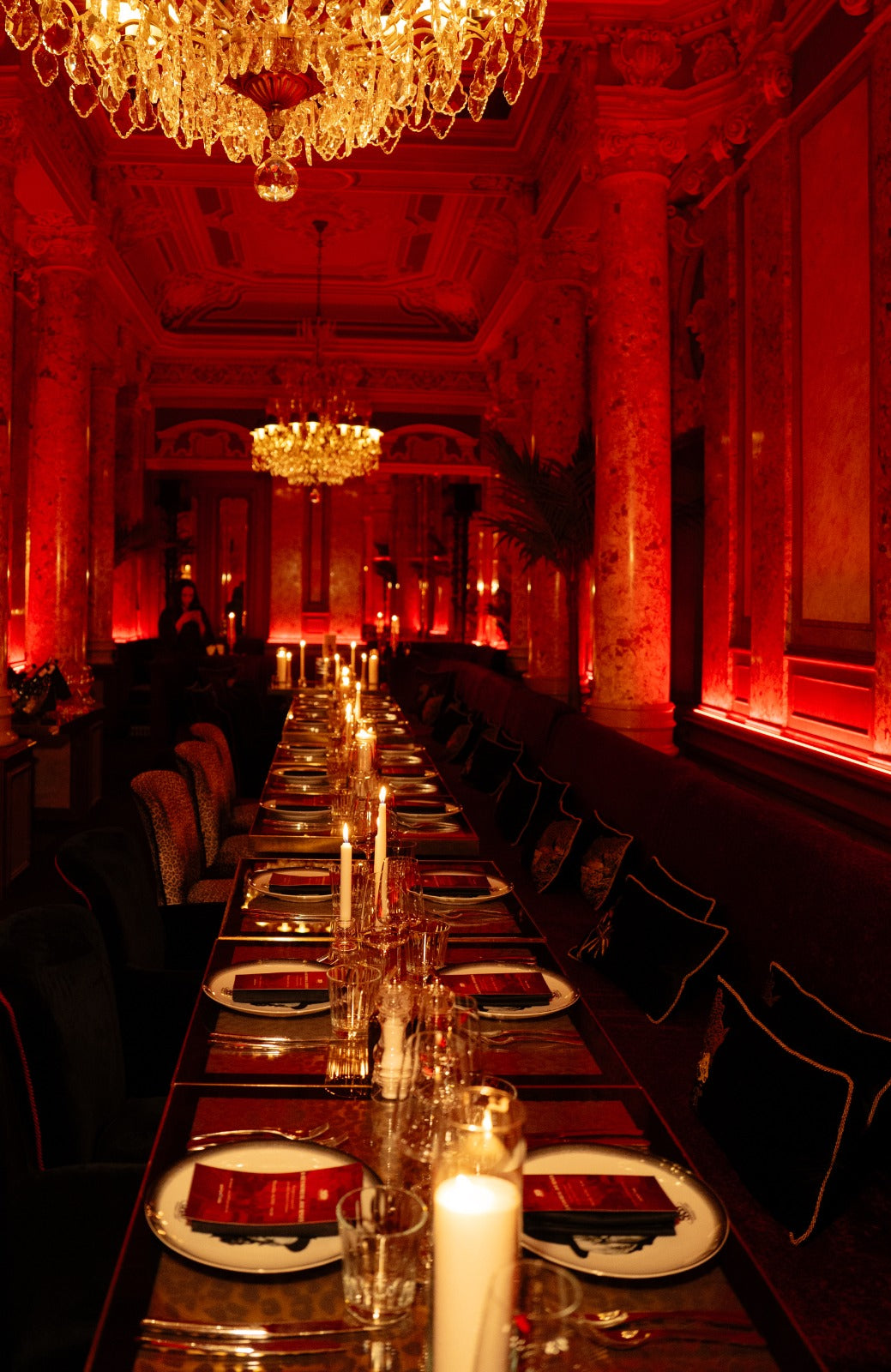 SASS' Restaurant - "One Night in Bucharest"